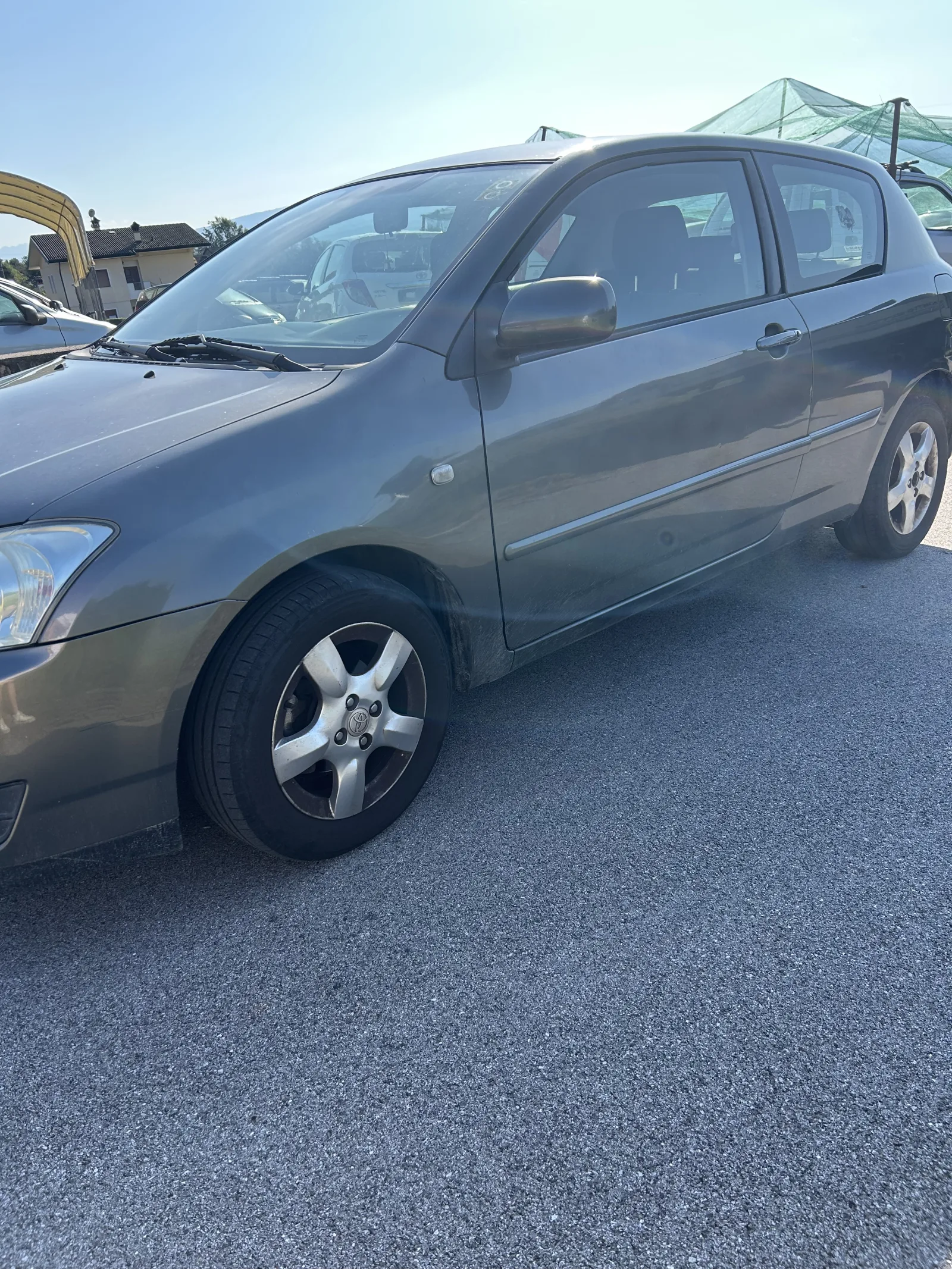 Toyota · foto 1